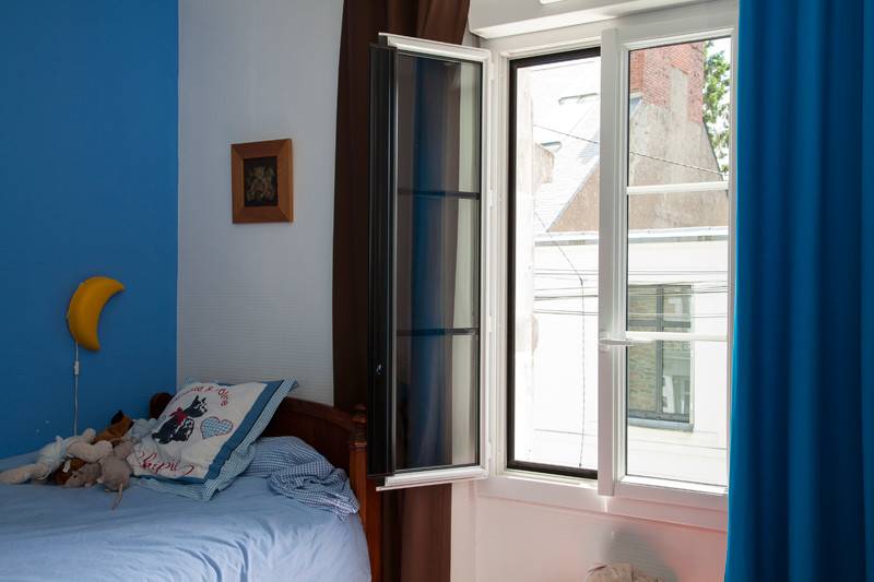 Vente et Pose de fenêtres mixtes bois et PVC dans l'Ain